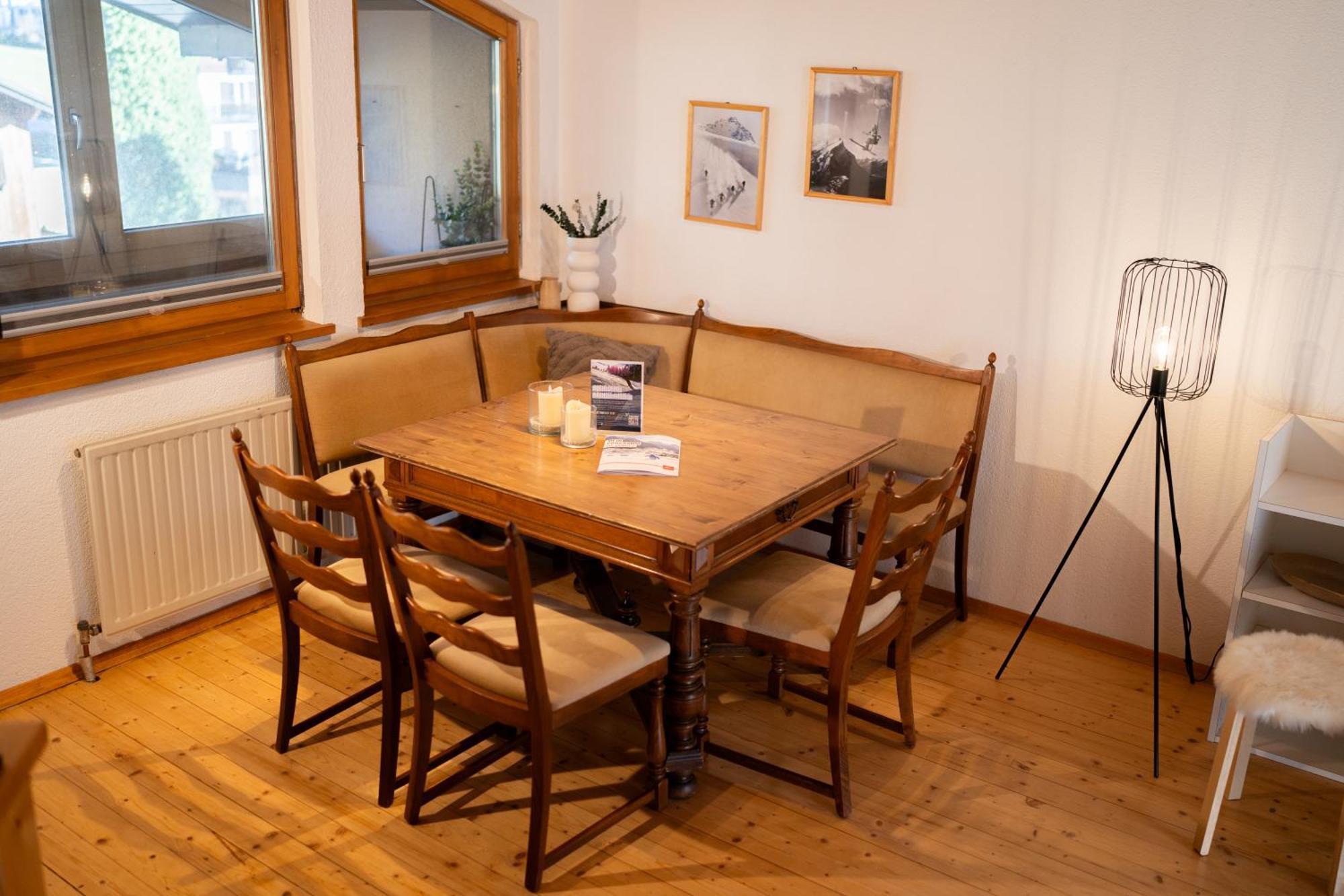 Homy Alpine Deluxe Chalet In St Anton Im Montafon سانكت أنتون إم مونتافون المظهر الخارجي الصورة